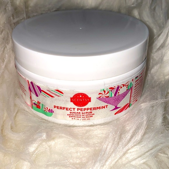 Scentsy bundle of 2 sugar scrubs in LUNA &PERFECT PEPPERMINT,PINK COTTON wash - Picture 7 of 8